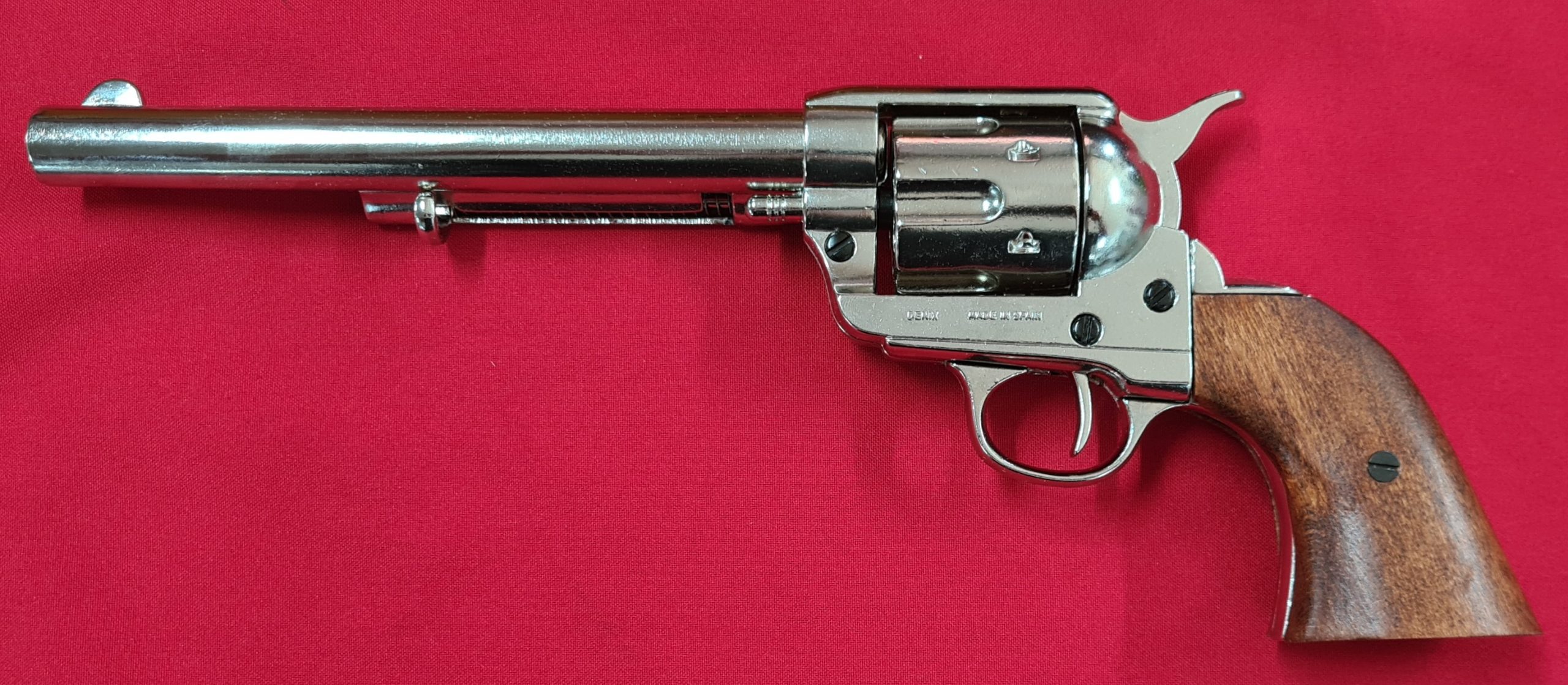 DENIX REPLICA GUN 1873 NICKLE COLT PEACE MAKER REVOLVER PISTOL - 1191/NQ - Image 2