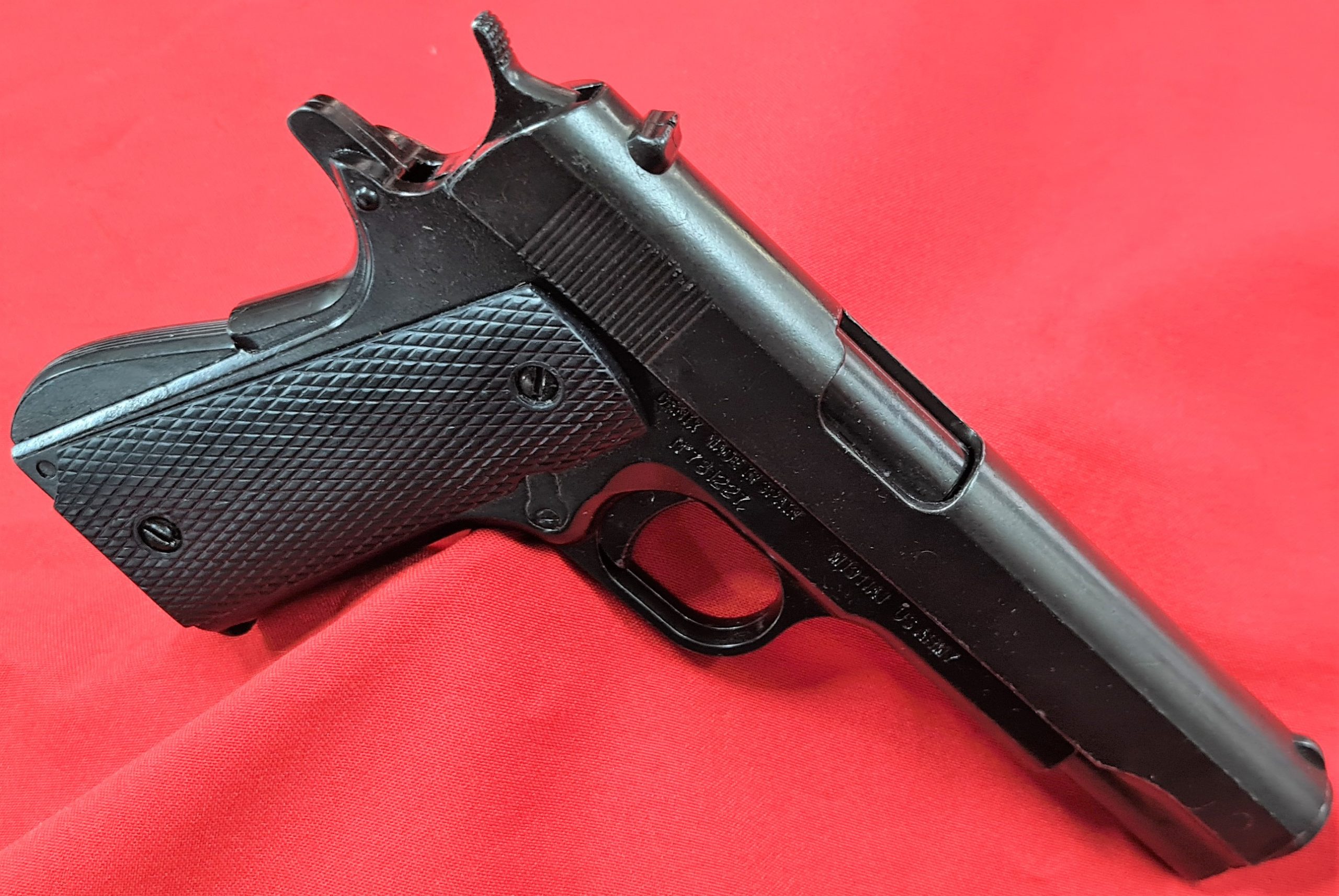 REPLICA M1911 US COLT HAND GUN PISTOL DENIX - HATCHED BLACK GRIPS- NON STRIPPING - Image 5