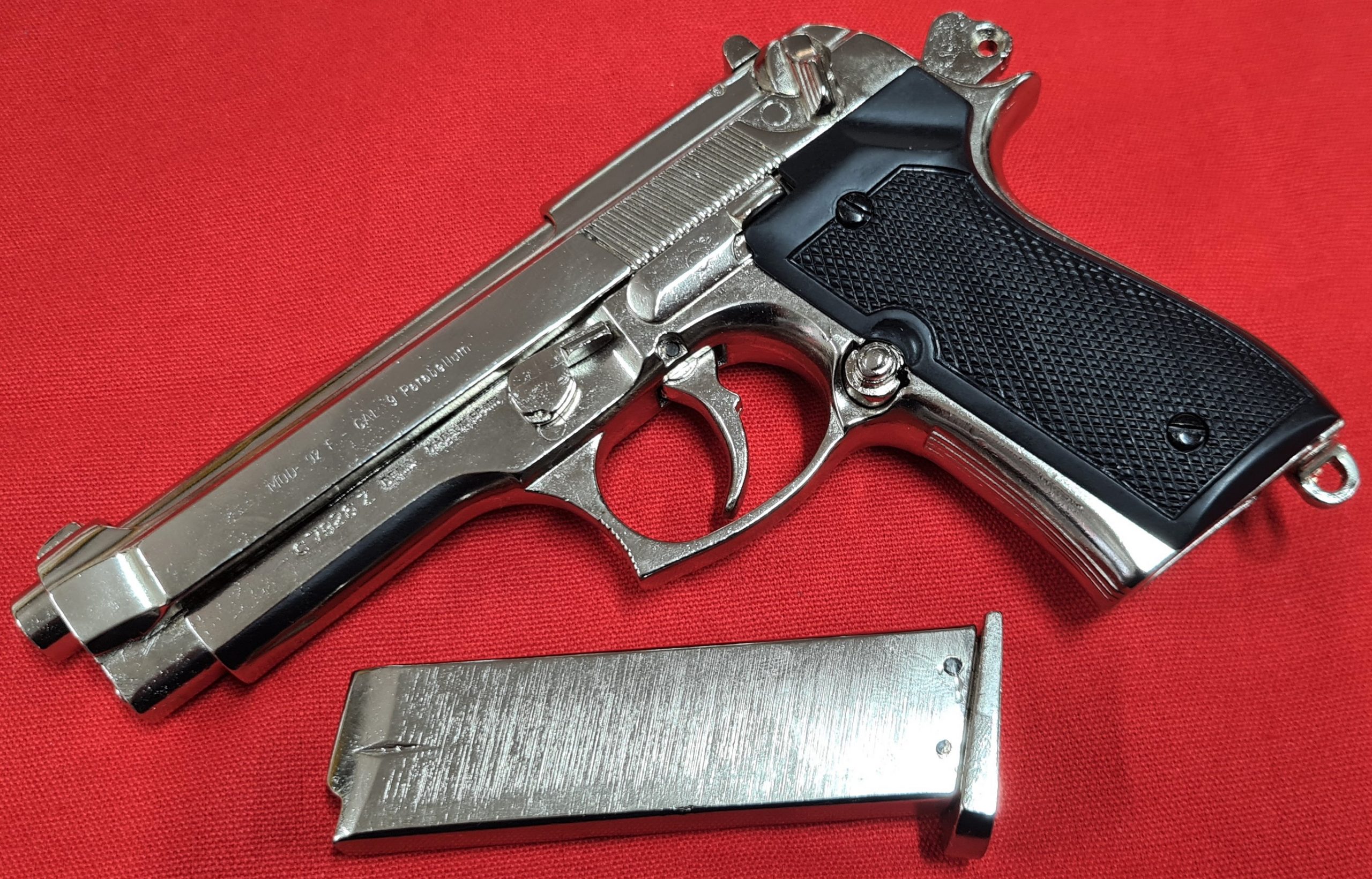 M92 BERETTA 9MM MILITARY MODEL REPLICA PISTOL BY DENIX NICKEL - 1254/NQ - Image 2