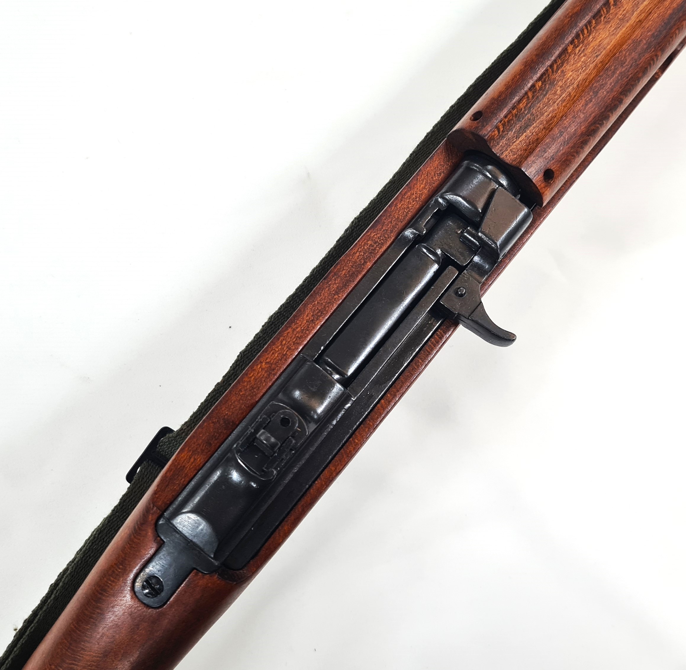 US M1 CARBINE 1941 REPLICA SEMI AUTOMATIC RIFLE WITH SLING DENIX 1122/C - Image 4