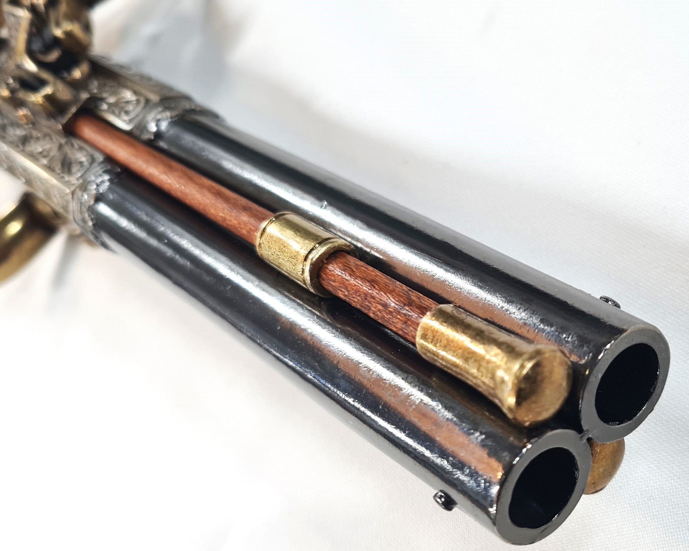 DENIX 1750 ENGLISH FLINTLOCK PISTOL ROTATING DOUBLE BARREL 1264 - Image 6