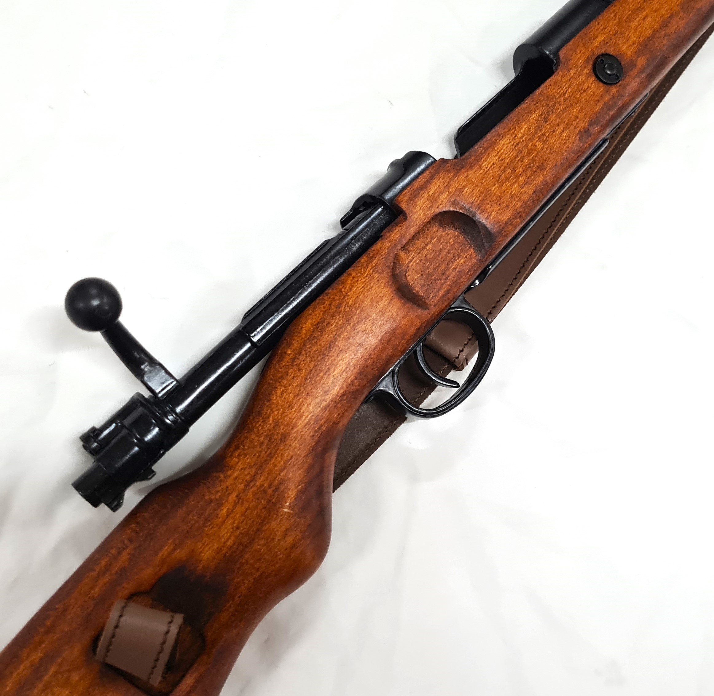 REPLICA WW1 WW2 GERMAN ARMY K98 MAUSER RIFLE BY DENIX GUN WITH SLING - 1146/C - Image 3