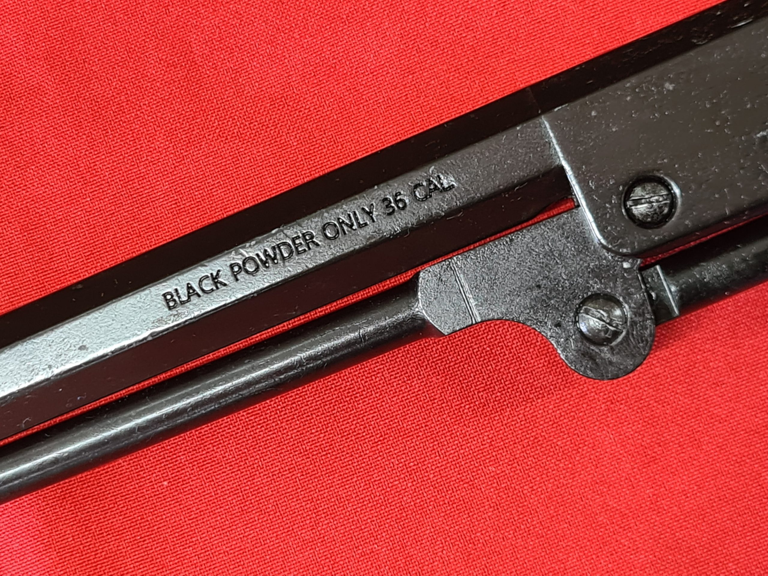 US Western 1851 Colt Navy revolver .36 pistol in brass tone and black with gift box by Kolser, 8751-WL - Image 6