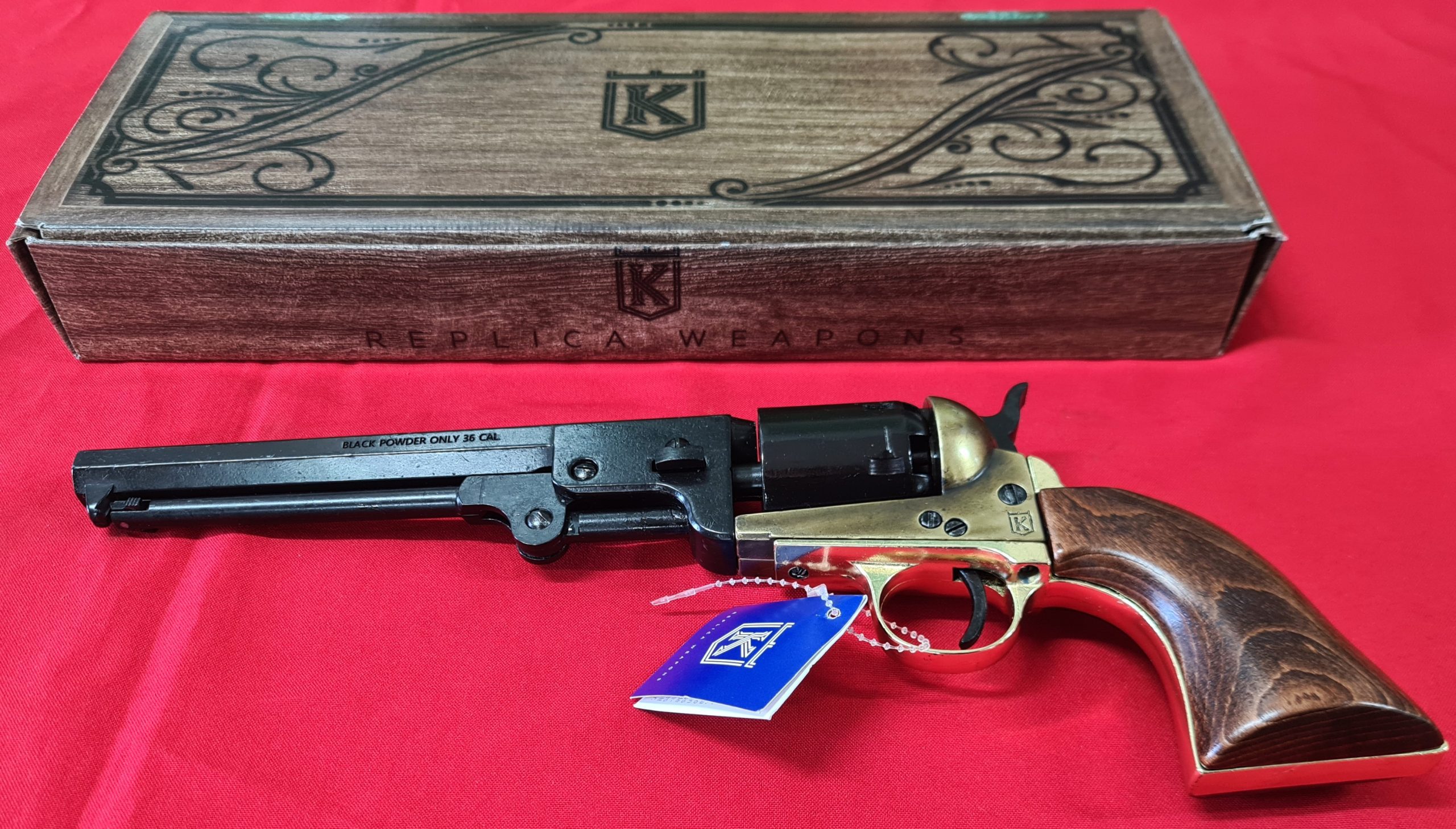 US Western 1851 Colt Navy revolver .36 pistol in brass tone and black with gift box by Kolser, 8751-WL - Image 5