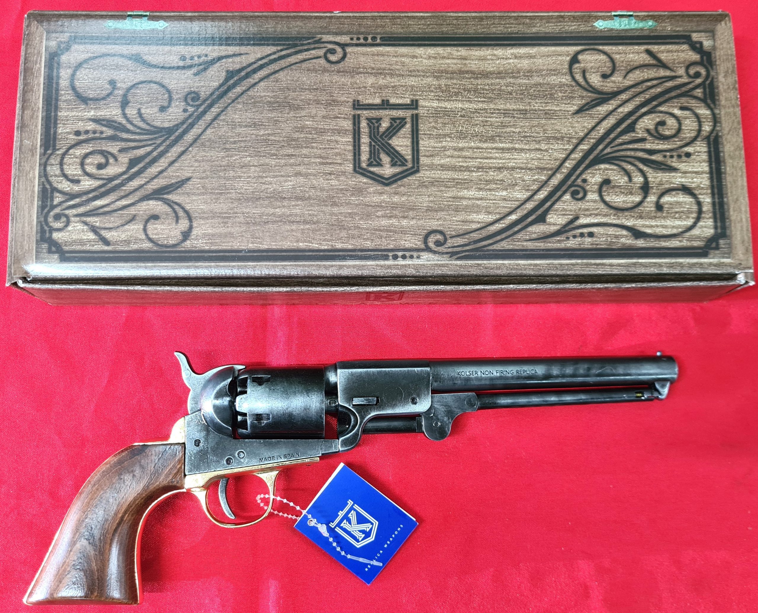 US Western Confederate 1862 Colt Navy revolver .36 pistol in brass tone and antiqued grey black metal with gift box by Kolser 8750-WL - Image 2